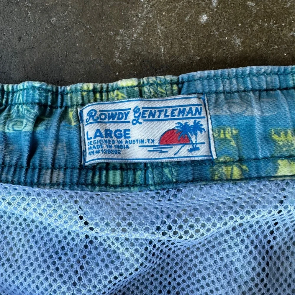 Rowdy Gentleman Swim Trunks Mens L Blue Tiki Print Drawstring Pockets Beachwear